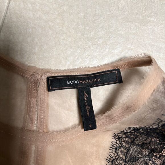 NWOT BCBG Maxazria Lace Dress - Picture 13 of 15